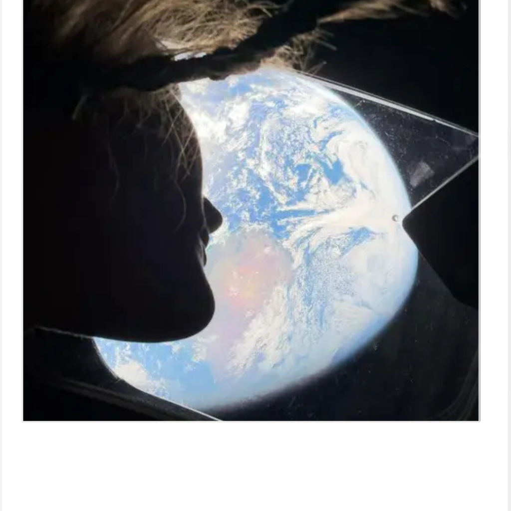 صورة مذهلة بهاتف آيفون 17 برو 